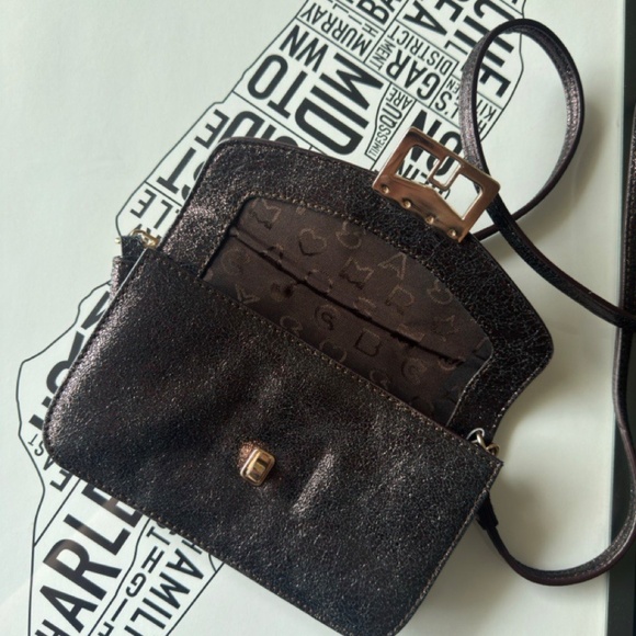 Marc By Marc Jacobs Metallic Shimmering Leather Bianca Jane On A Leash Crossbody - Picture 8 of 8